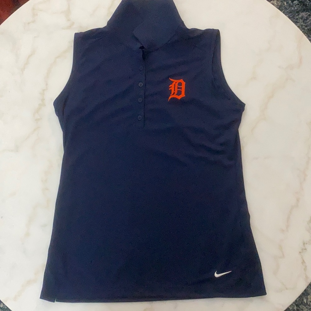 Women’s Nike Detroit Tigers golf polo